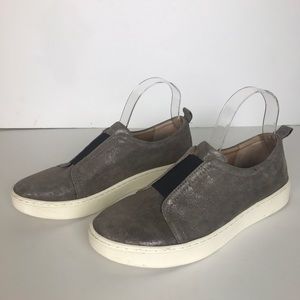Sofft Saffia Slip on Sneakers in Metallic Smoke 9